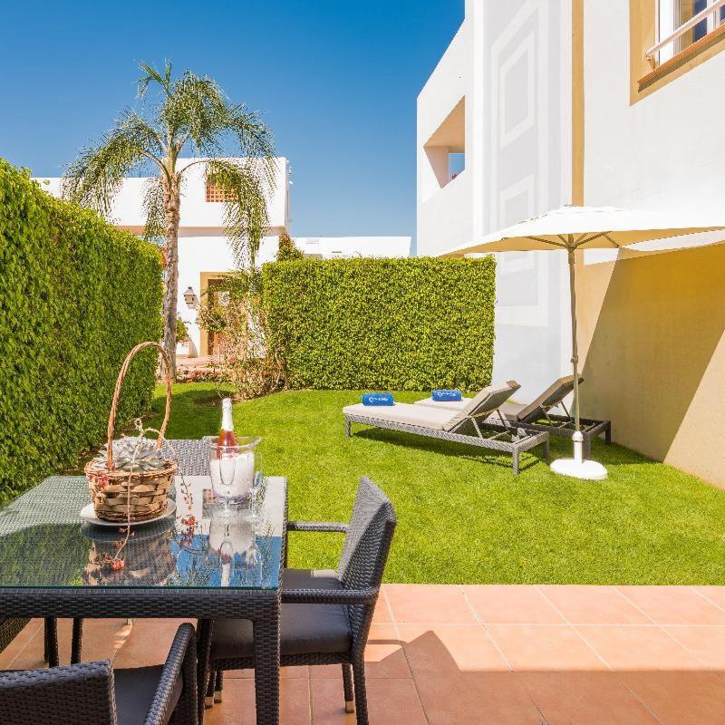 Cortijo Del Mar Resort Εστεπόνα Δωμάτιο φωτογραφία